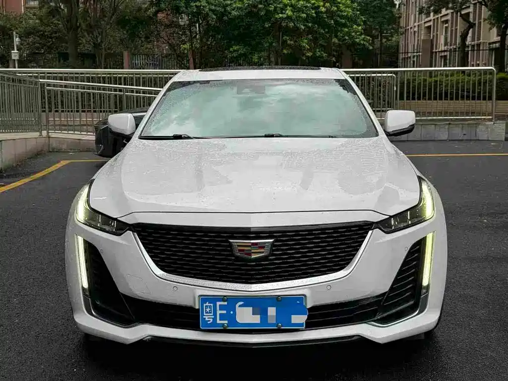 Cadillac CT5 — миниатюра 3