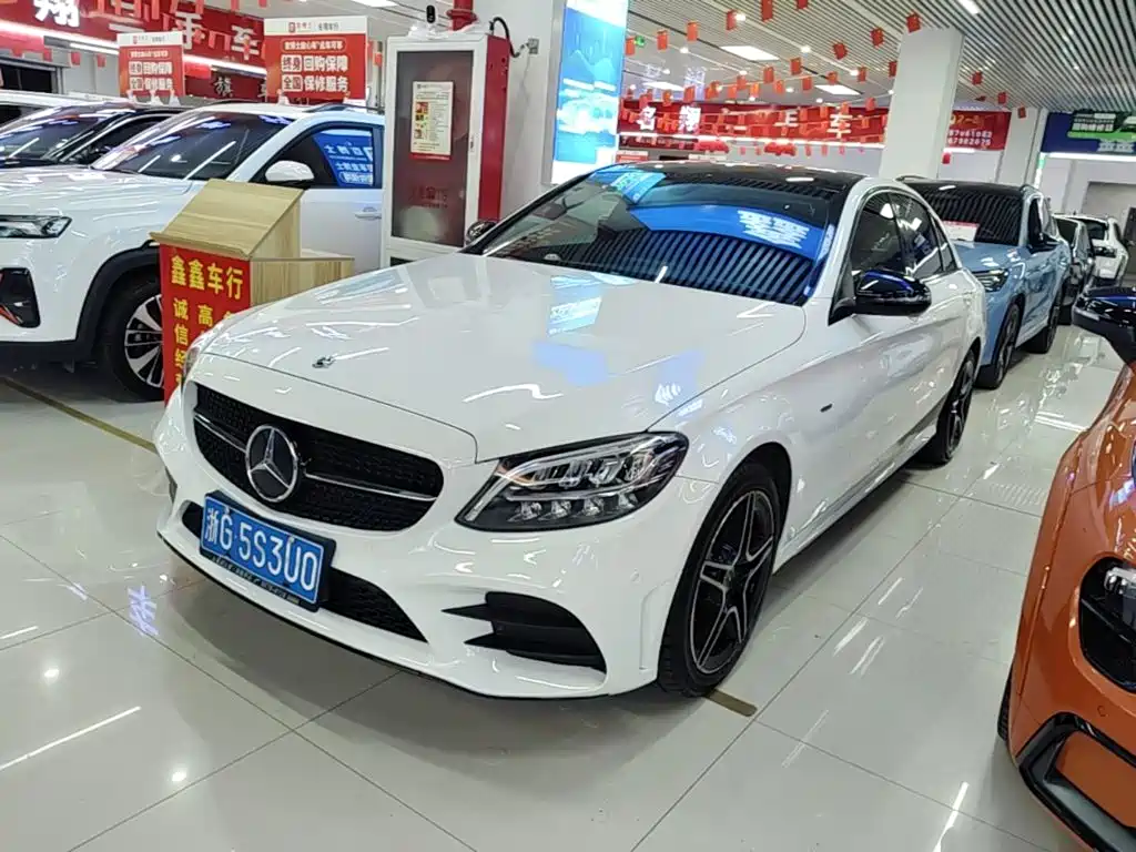 Mercedes-Benz C-Class — миниатюра 2