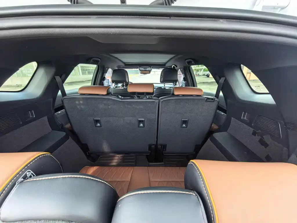 BYD Tang New Energy — миниатюра 26