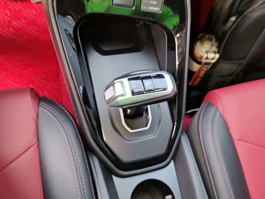 Haval H2s — миниатюра 14