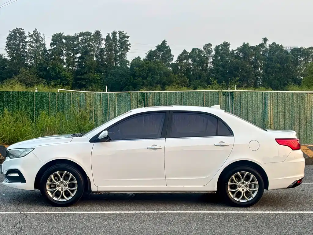 Geely Vision — миниатюра 3