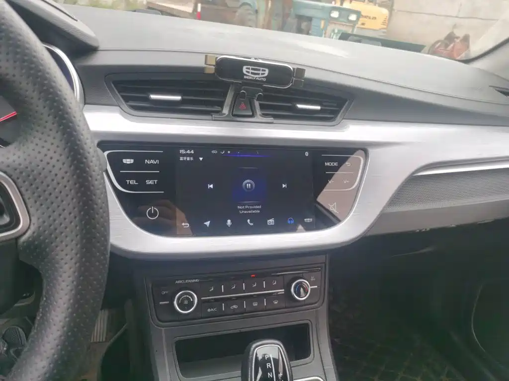 Geely Vision — миниатюра 9