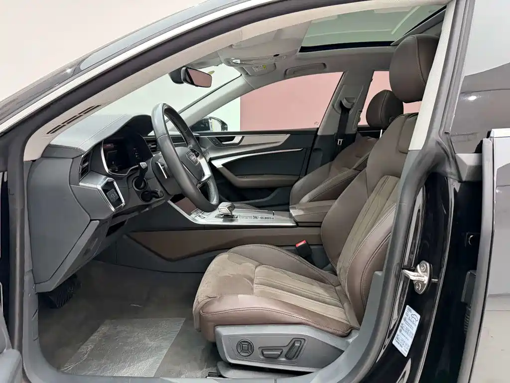 Audi A7L — миниатюра 17