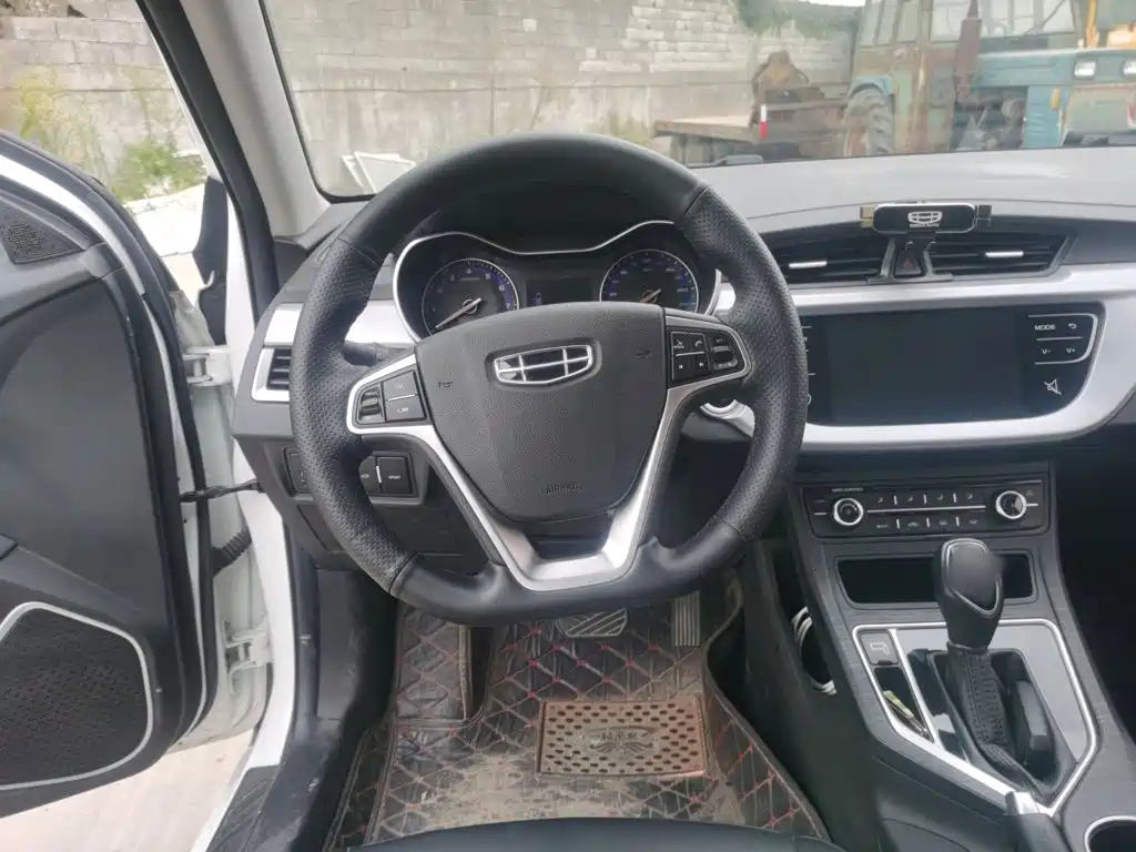 Geely Vision — миниатюра 6