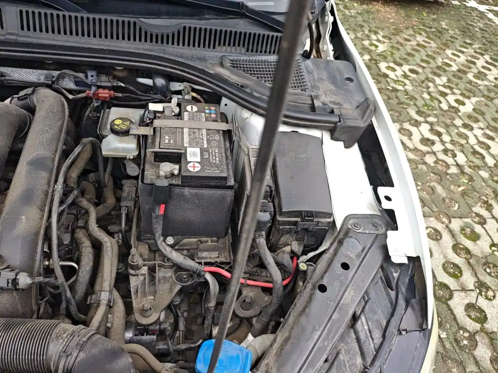 Volkswagen Sagitar — миниатюра 21