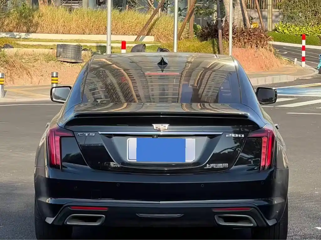 Cadillac CT5 — миниатюра 4