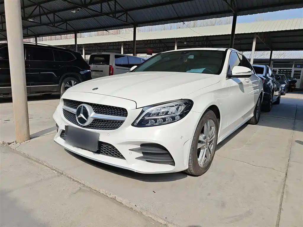 Mercedes-Benz C-Class 2020