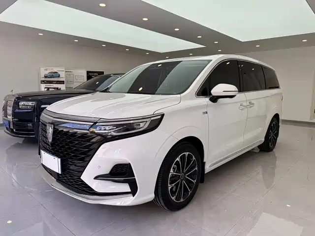 2021 Roewe iMAX8