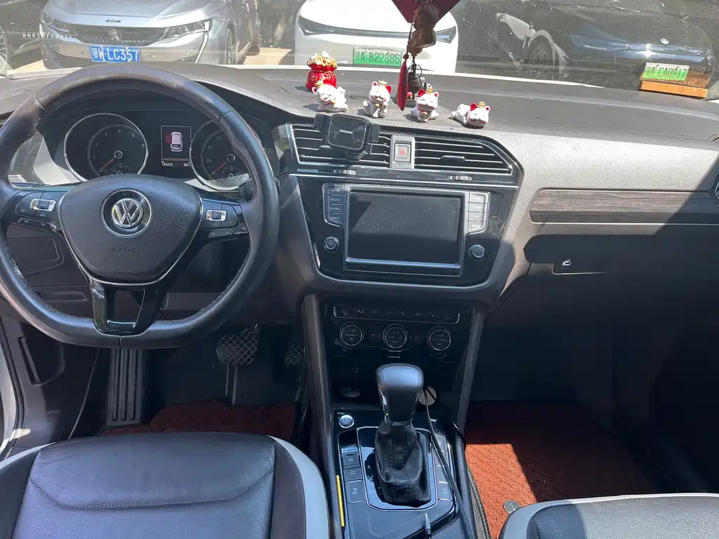 Volkswagen Tiguan L — миниатюра 4