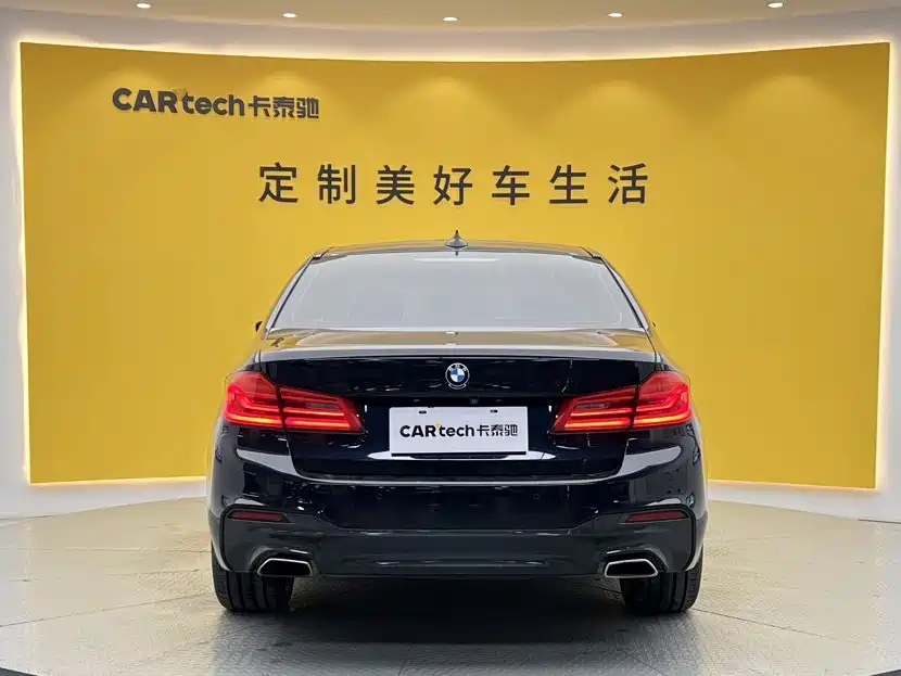 BMW 5 Series — миниатюра 5