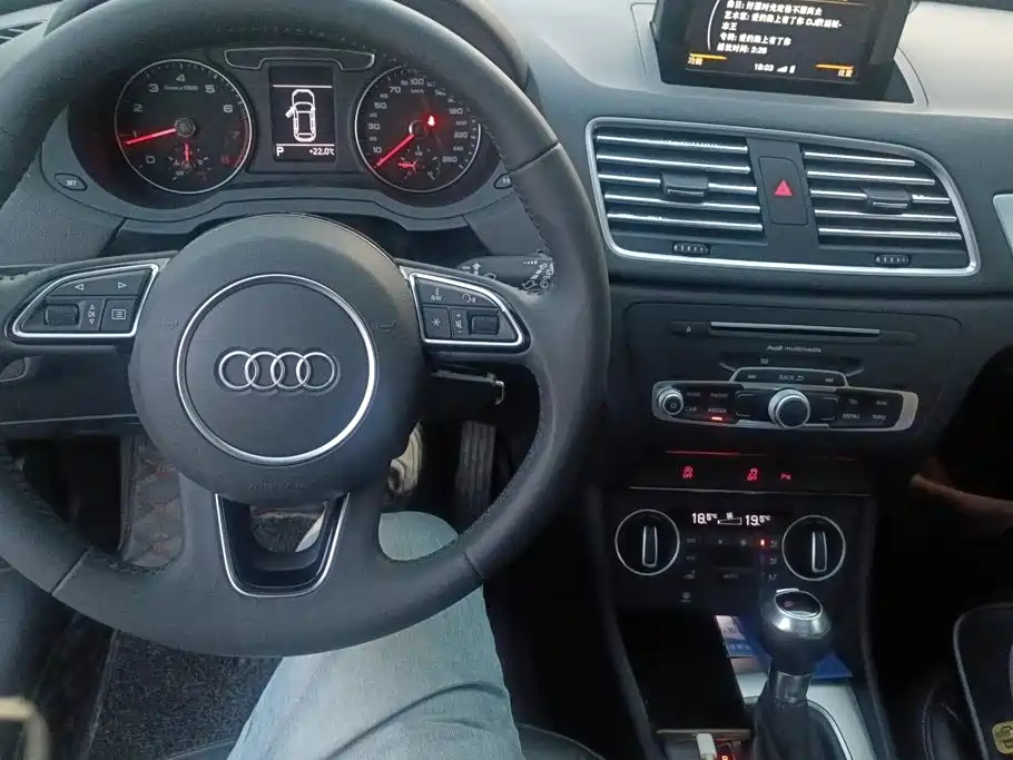 Audi Q3 — миниатюра 12