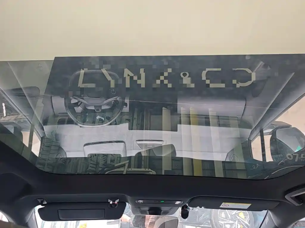 Lynk & Co Z20 — миниатюра 18