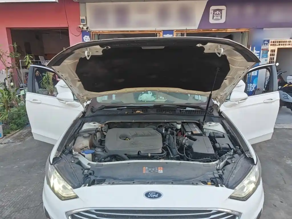Ford Mondeo — миниатюра 20