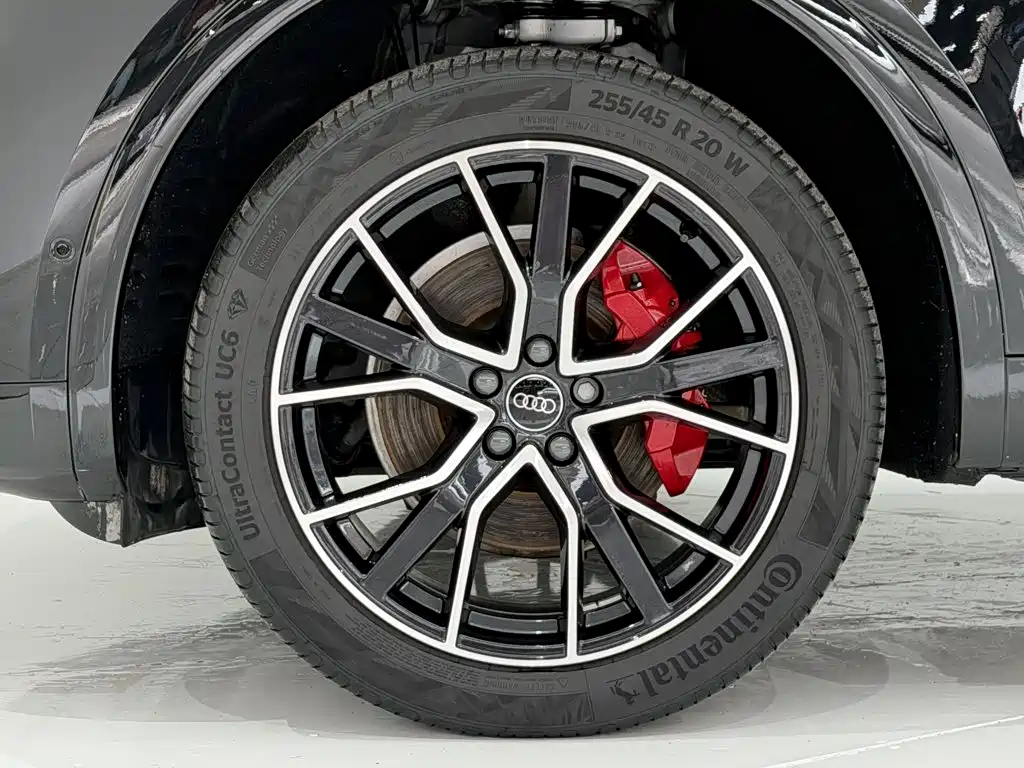 Audi Q5L — миниатюра 11
