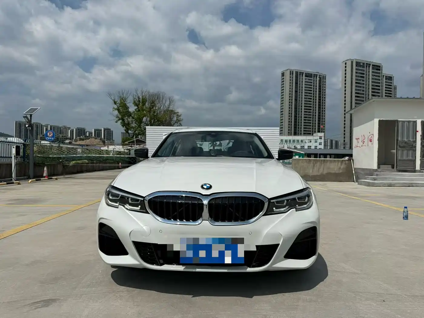 宝马3系 2021款 325Li M运动曜夜套装 2021