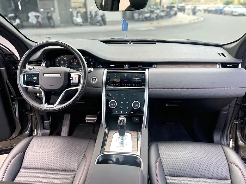 Land Rover Discovery Sport — миниатюра 7