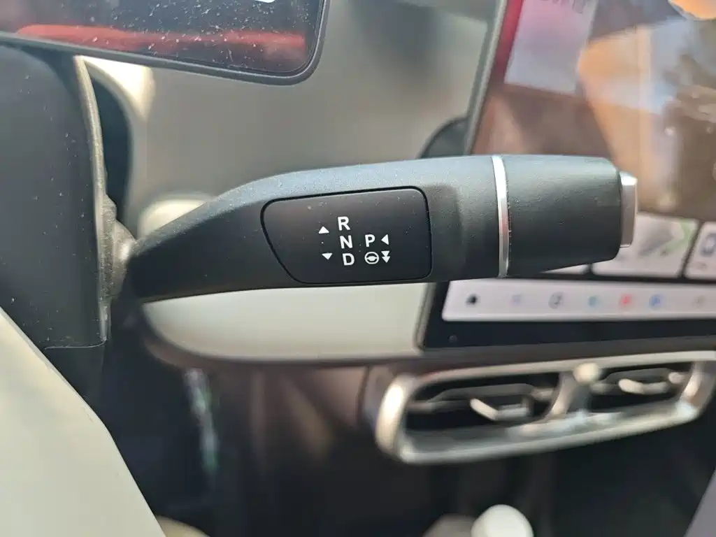 Leapmotor Leapmotor B10 — миниатюра 10