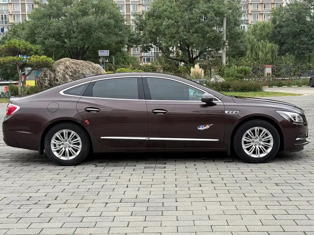 Buick LaCrosse — миниатюра 8
