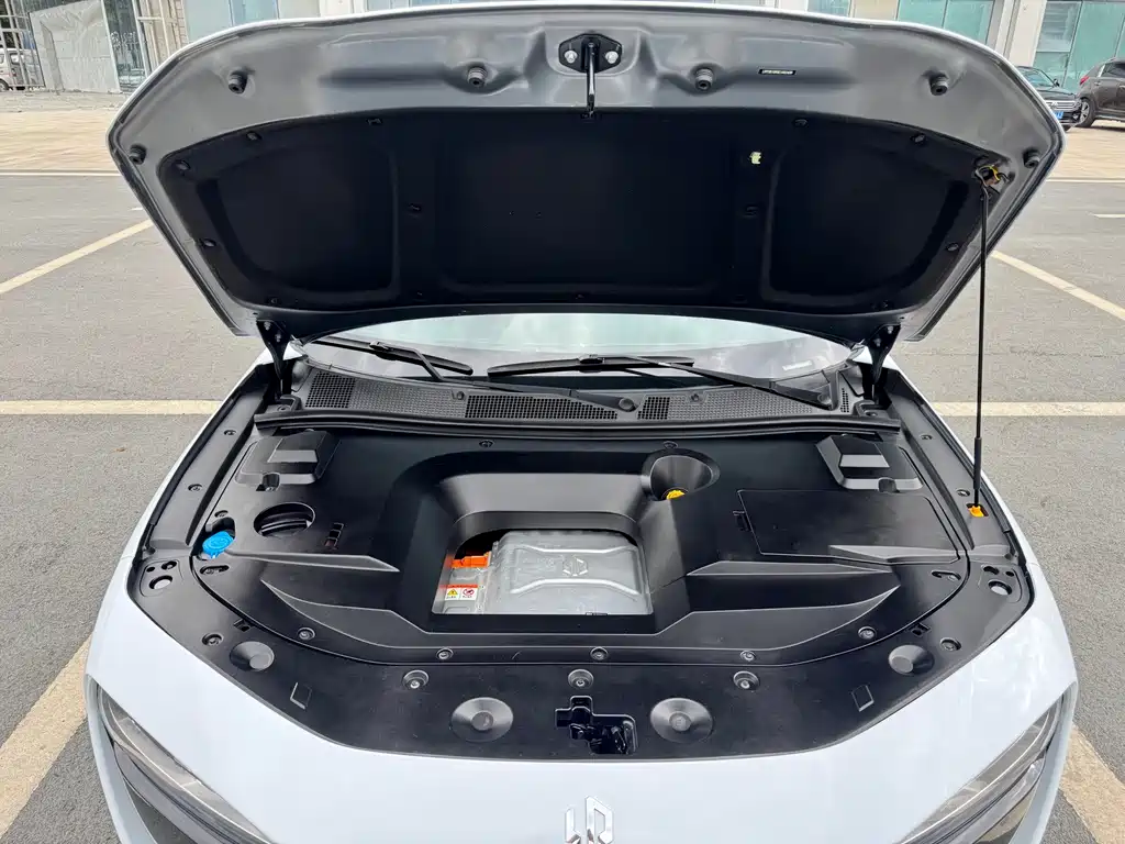 Leapmotor Leapmotor S01 — миниатюра 15