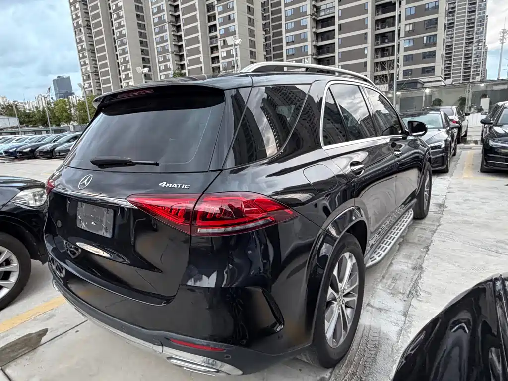 Mercedes-Benz GLE (Import) — миниатюра 7