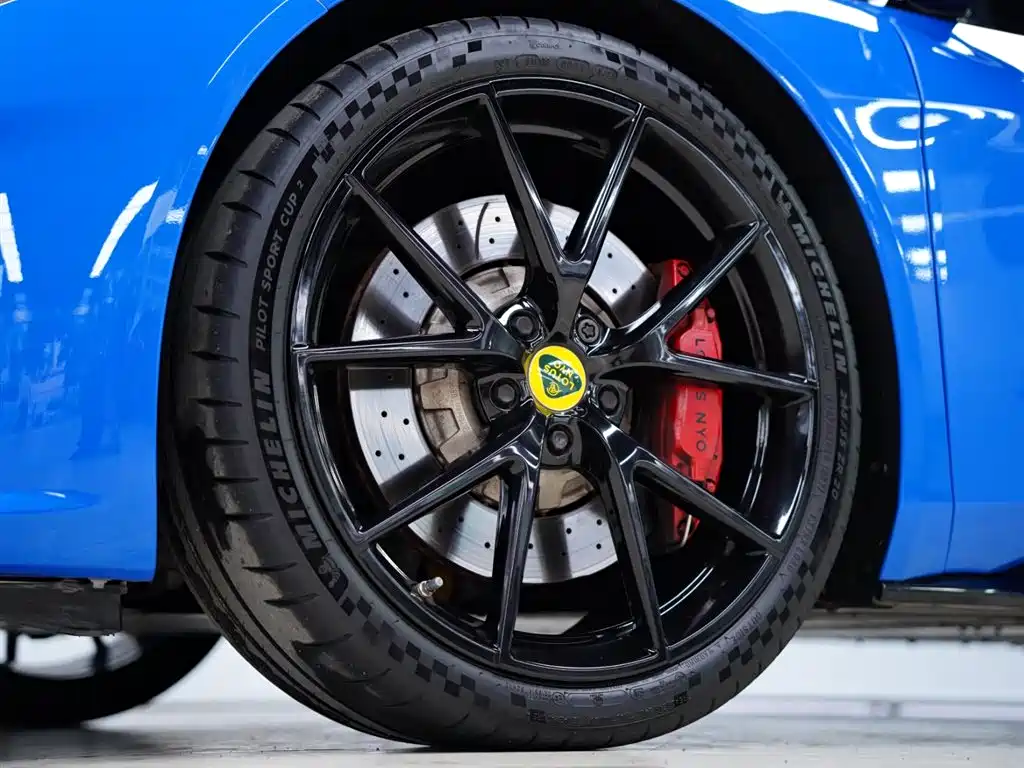 LOTUS SPORTS CAR EMIRA