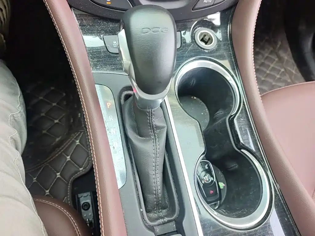 Buick Envision Plus — миниатюра 7