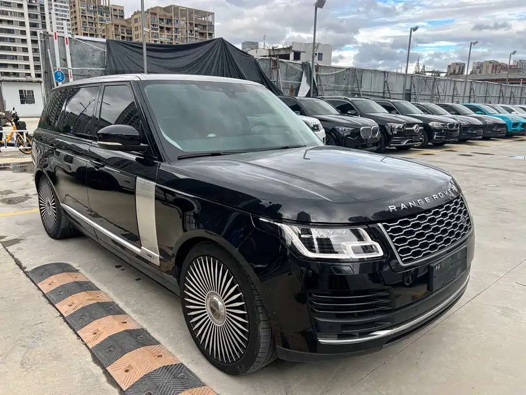 Land Rover Range Rover — миниатюра 3