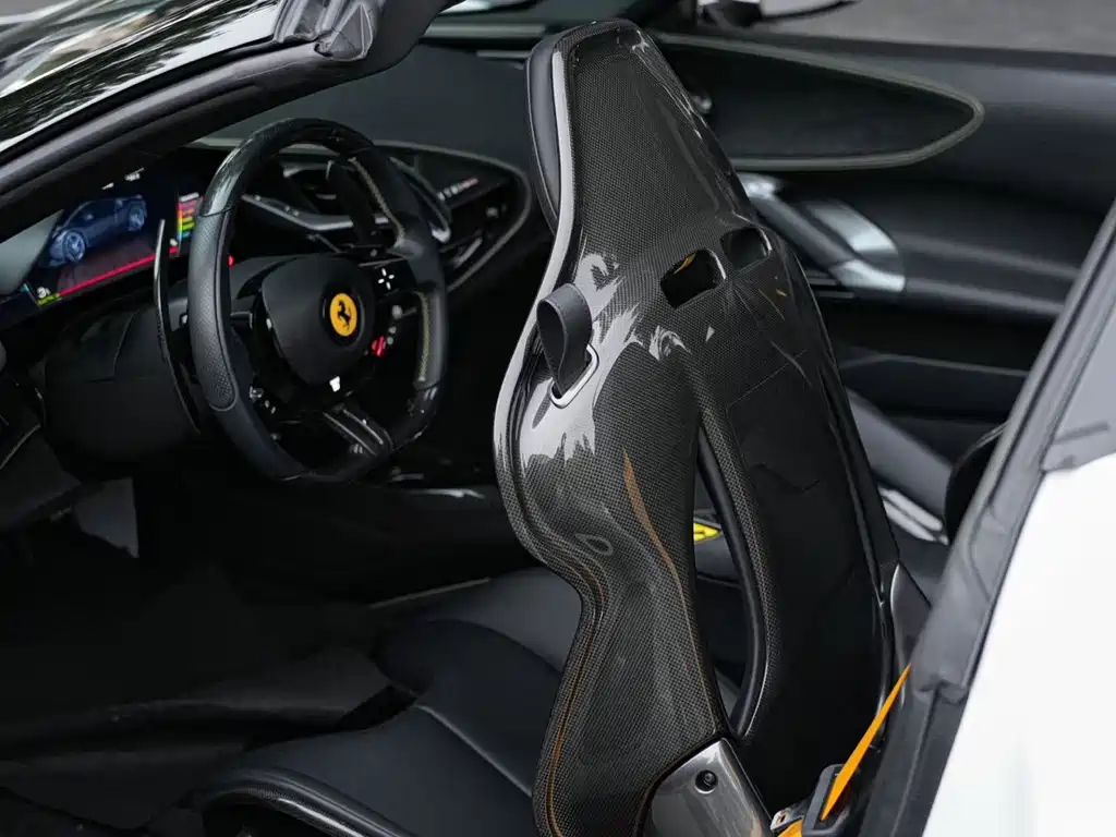 Ferrari SF90 — миниатюра 11