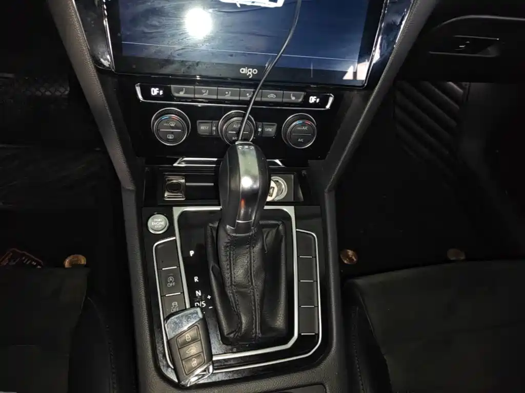 Volkswagen Magotan — миниатюра 14