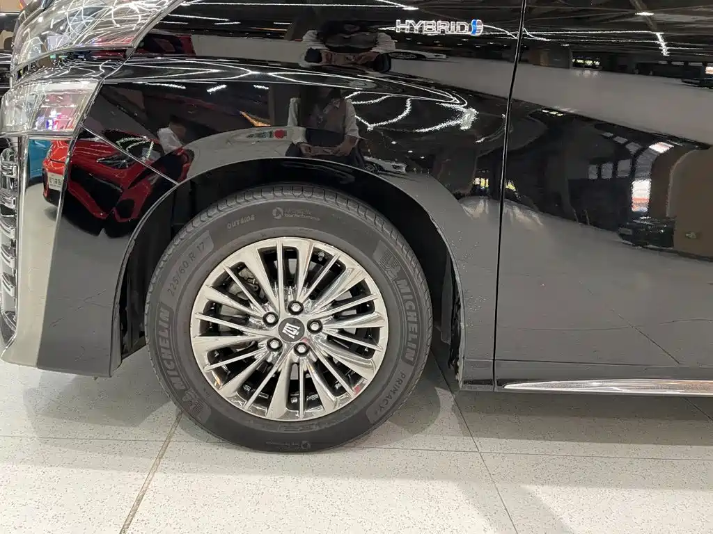 Toyota Vellfire — миниатюра 14