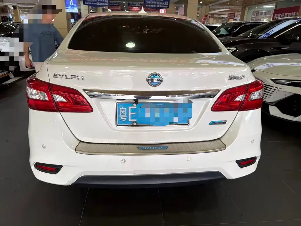 Nissan Sylphy — миниатюра 5