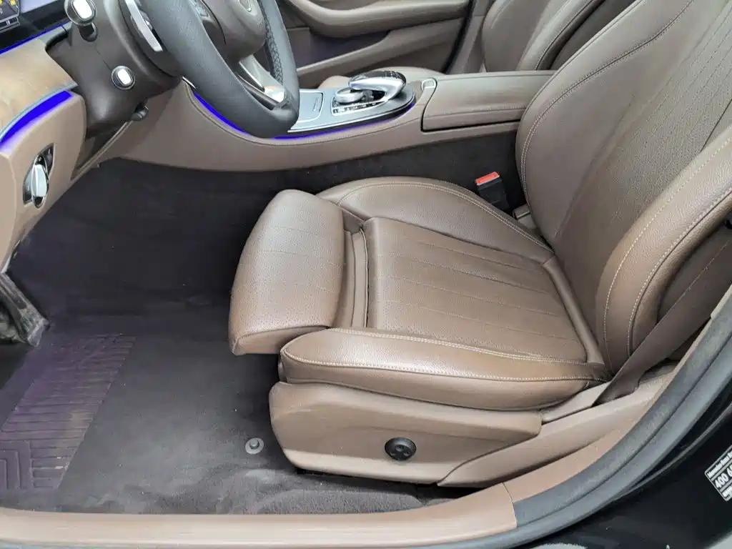 Mercedes-Benz E-Class — миниатюра 20