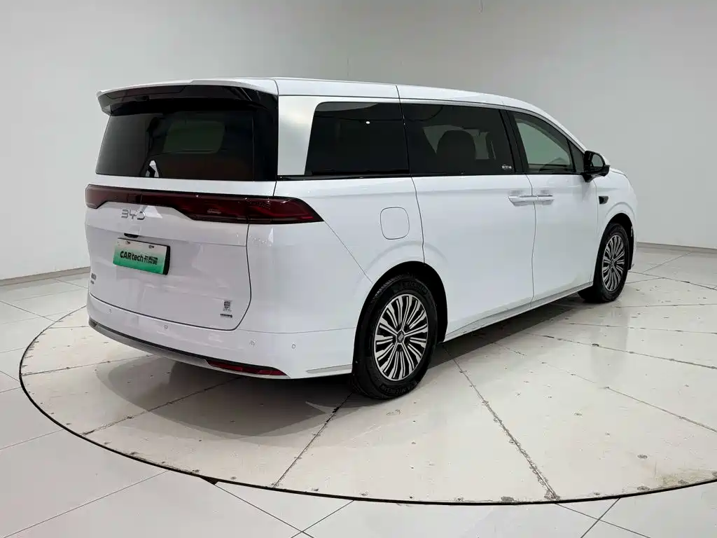 BYD Xia — миниатюра 2