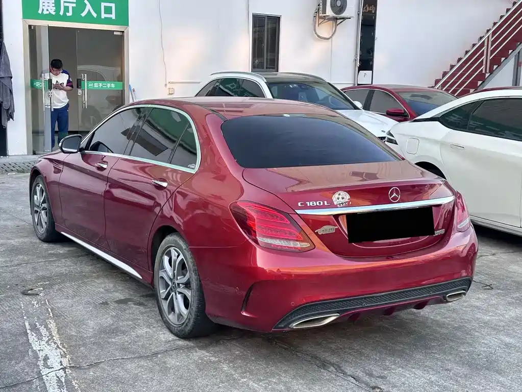 Mercedes-Benz C-Class — миниатюра 4
