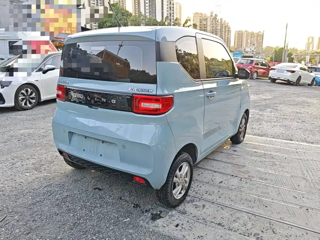 Wuling MINIEV — миниатюра 7