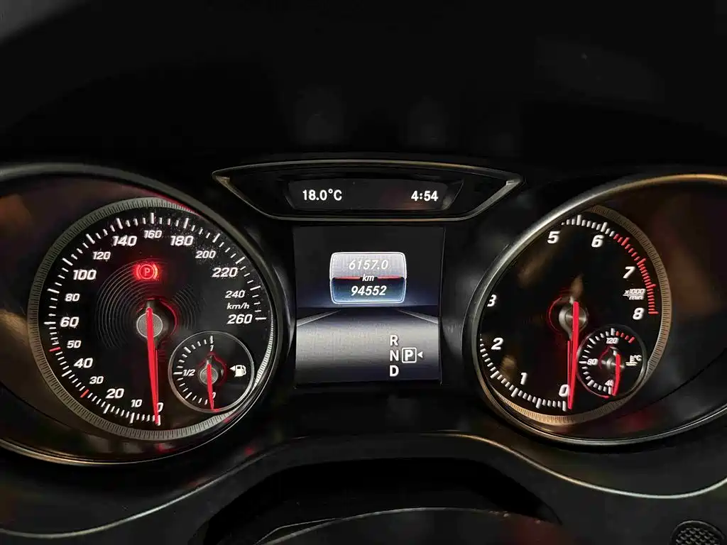 Mercedes-Benz CLA 2018 CLA 200 Fashion