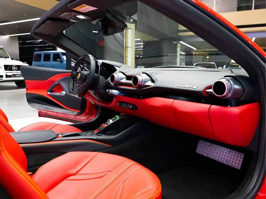 Ferrari 812 — миниатюра 16
