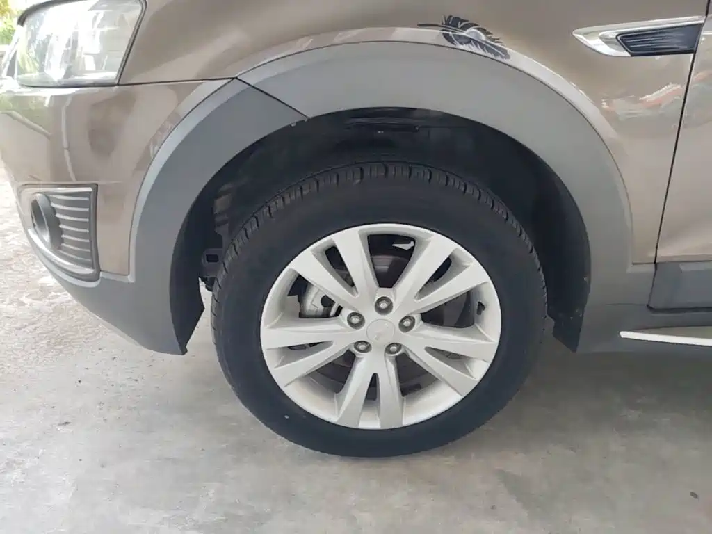 Chevrolet Captiva — миниатюра 23