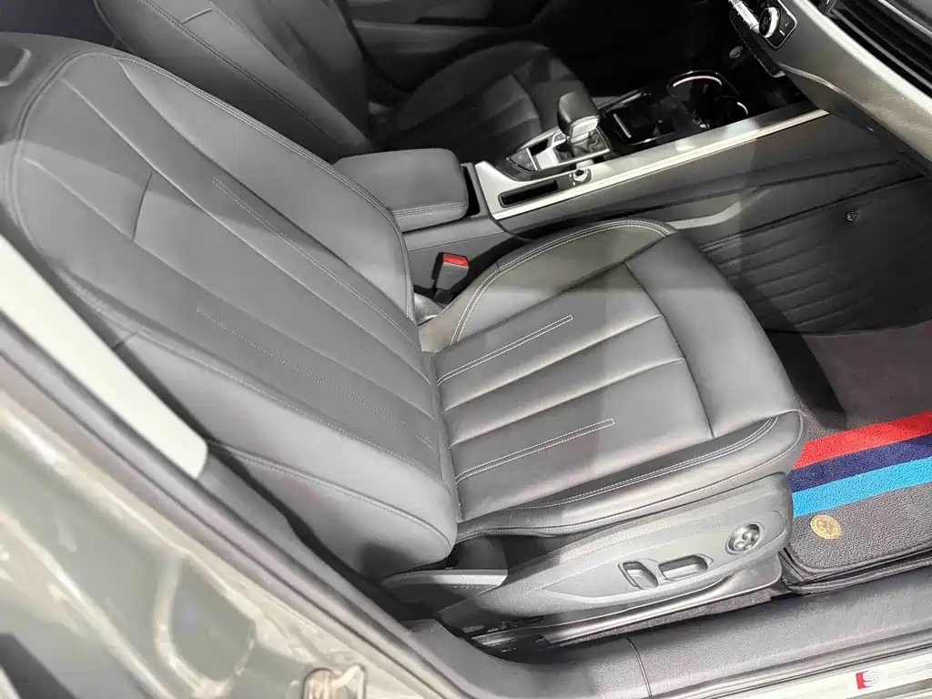 Audi A4 (Import) — миниатюра 25