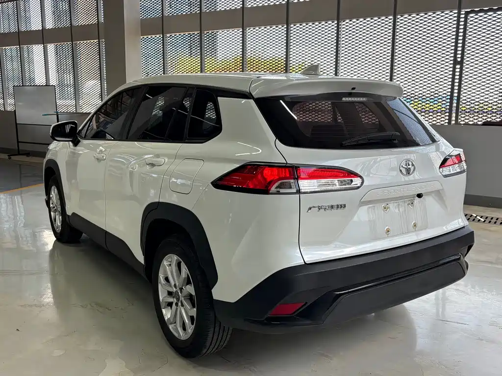 Toyota Frontlander — миниатюра 14
