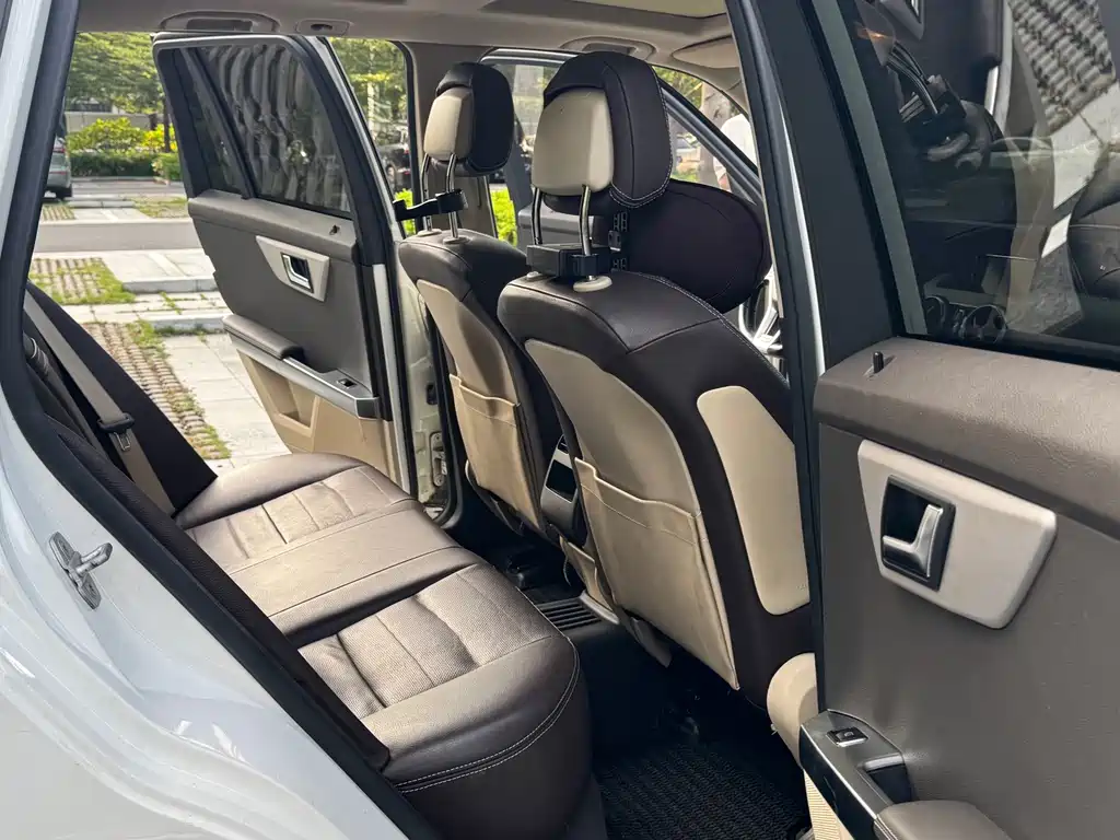 Mercedes-Benz GLK-Class — миниатюра 13