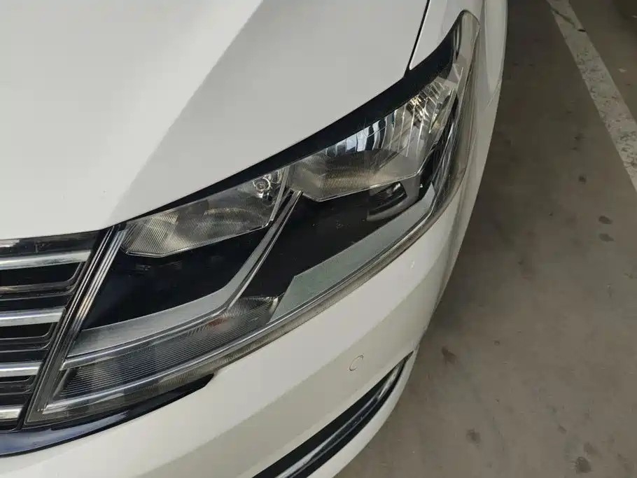 Volkswagen Lavida — миниатюра 5