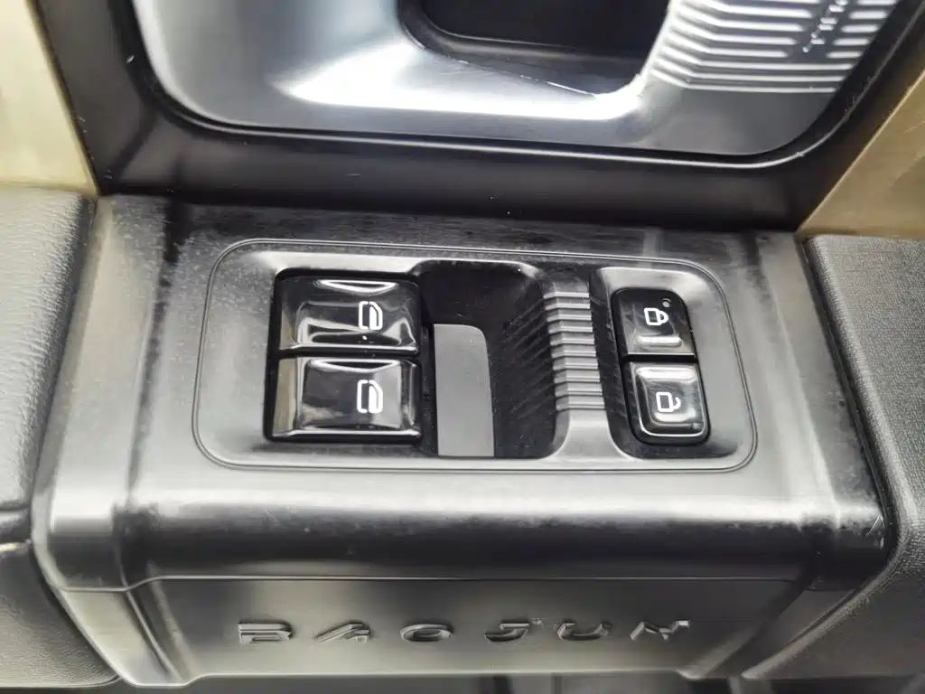 Baojun KiWi EV — миниатюра 9