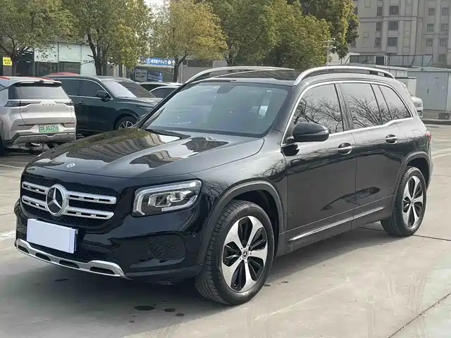 mercedes-benz glb