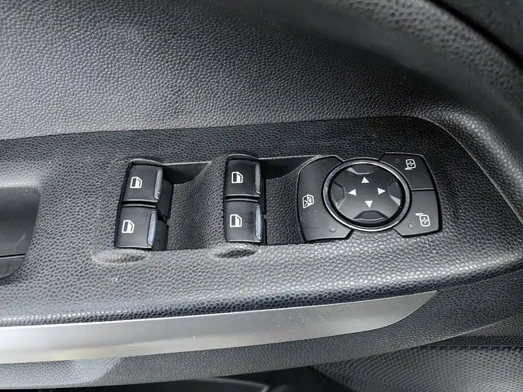Ford Ecosport — миниатюра 9