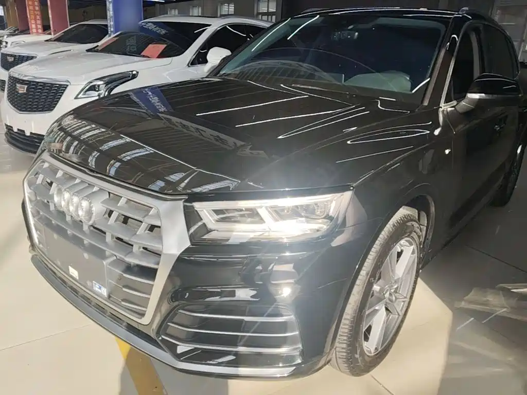 Audi Q5L — миниатюра 2