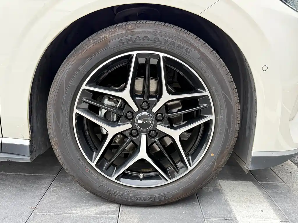 BYD SEAL 06 NEW ENERGY