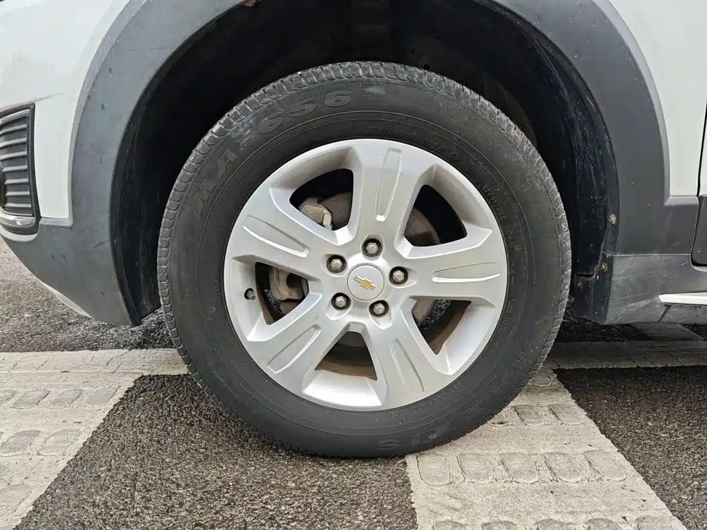 Chevrolet Captiva — миниатюра 23