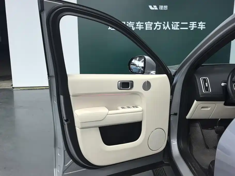 Li Auto Li L9 — миниатюра 7