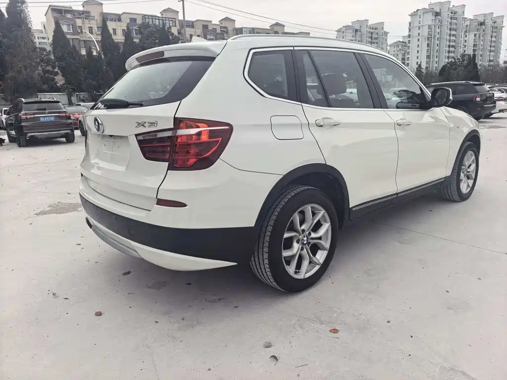 BMW X3 2012 xDrive28i Lead